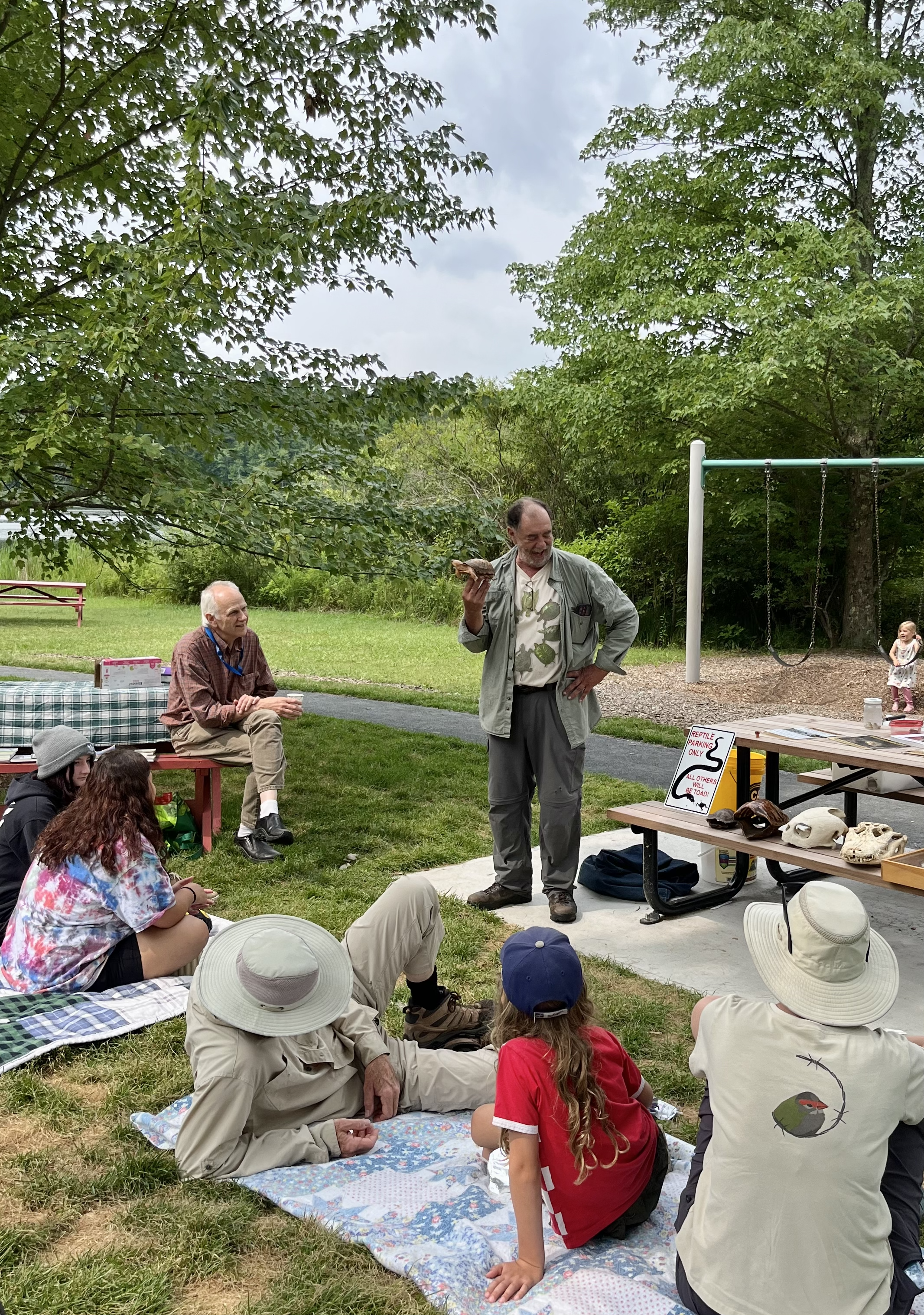 Tom Tyning is heading back to Lake Mansfield on Wed. July 15th at 10:30AMM so that families can get up close and personal with creatures that we usually just get to glimpse.